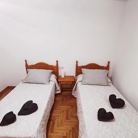 Rosalía De Castro Apartamento